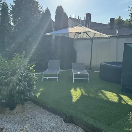 Semesterbostad Negra 1 *